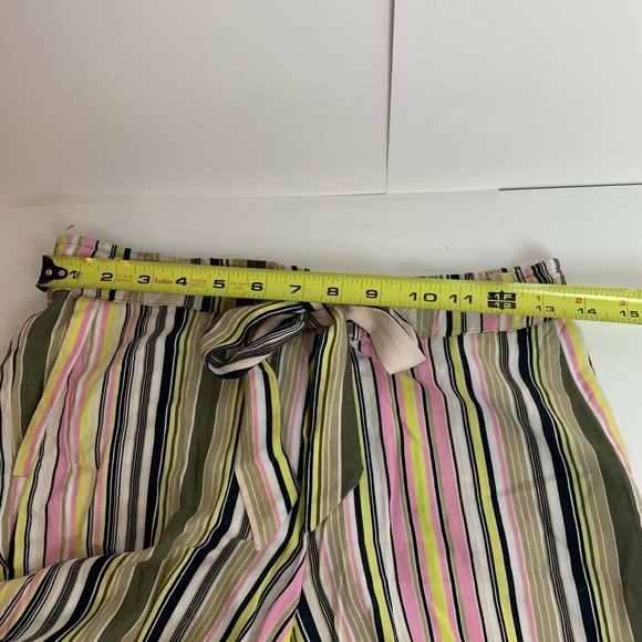 Libby Edelman Stripe Boho Paperbag Pants - Picture 5 of 9